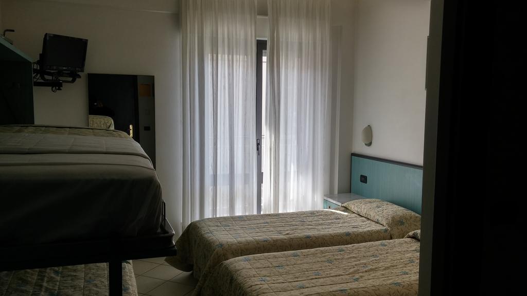 Hotel Smeraldo Lido di Camaiore Eksteriør billede